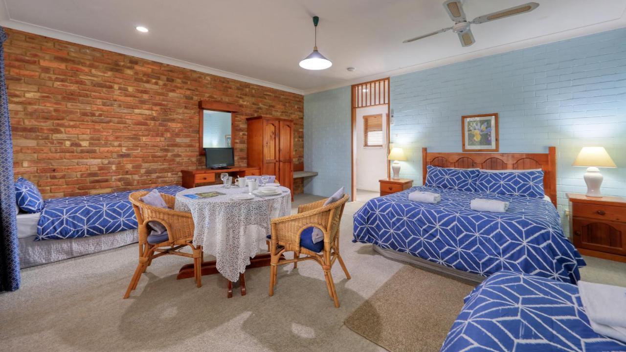 The Vineyard Motel Cowra Exterior photo