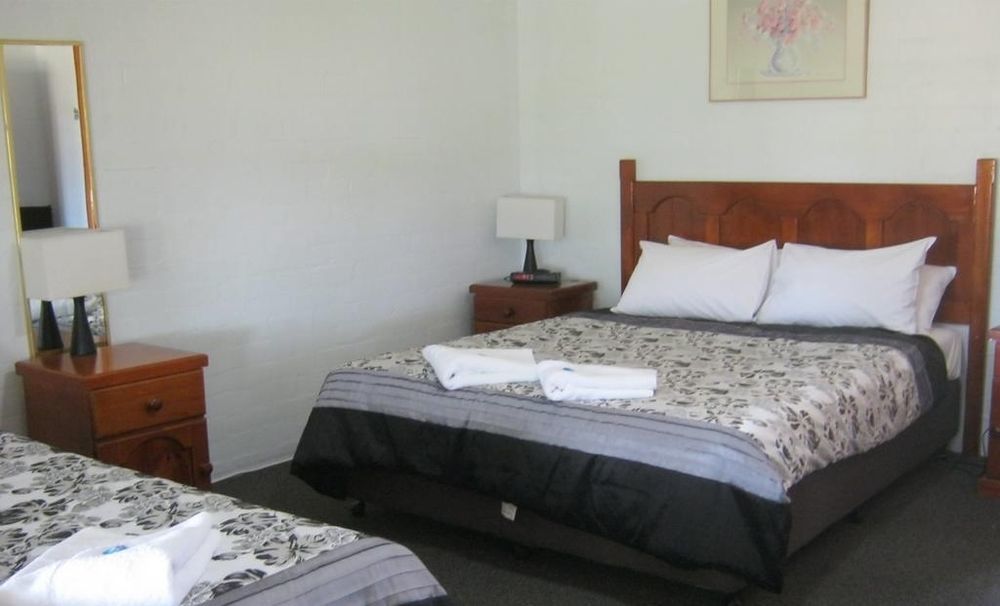 The Vineyard Motel Cowra Exterior photo
